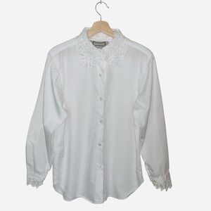 Hype Lace Collar Cuffs Cotton Long Sleeve Button Up Shirt Medium/Large Vintage